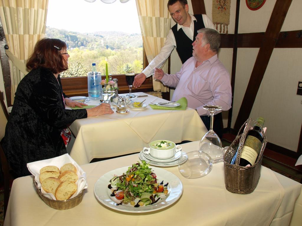 Hotel Landhaus Silbertanne Rotenburg an der Fulda Εξωτερικό φωτογραφία